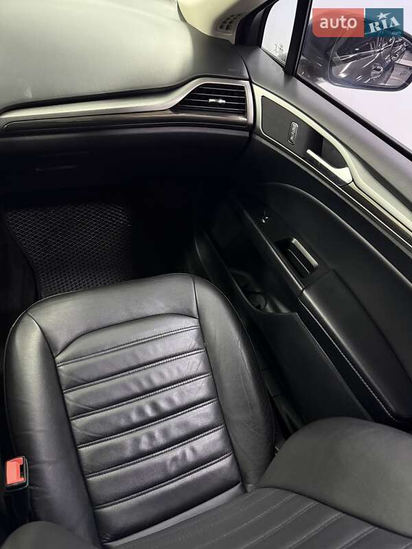 Седан Ford Fusion 2017 в Одессе