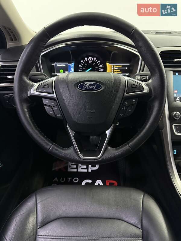 Седан Ford Fusion 2017 в Одессе