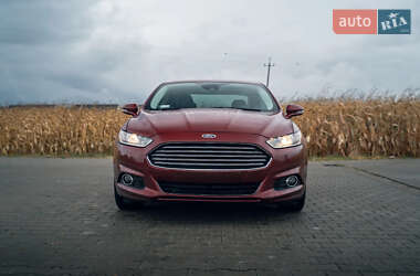 Седан Ford Fusion 2014 в 