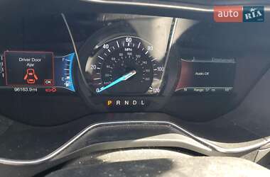 Седан Ford Fusion 2018 в 