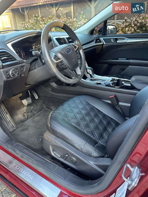 Седан Ford Fusion 2014 в Полтаве