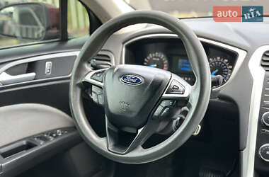 Седан Ford Fusion 2014 в  фото 9 Седан Ford Fusion 2014 в