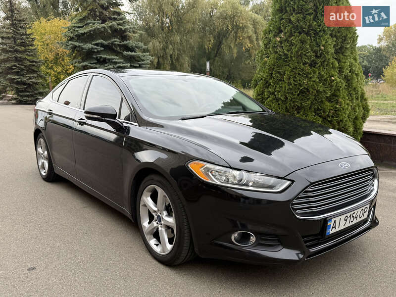 Седан Ford Fusion 2015 в Киеве