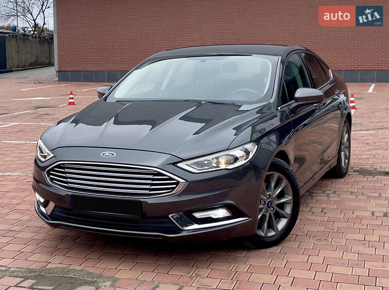 Седан Ford Fusion 2017 в Одесі