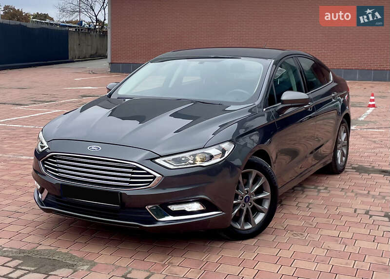 Седан Ford Fusion 2017 в Одесі