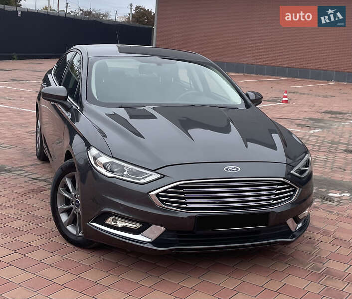 Седан Ford Fusion 2017 в Одесі