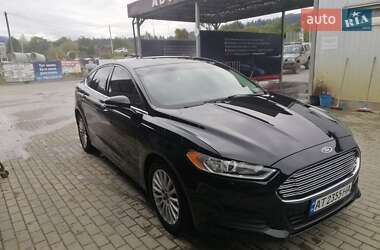 Седан Ford Fusion 2014 в 