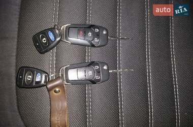 Седан Ford Fusion 2014 в 