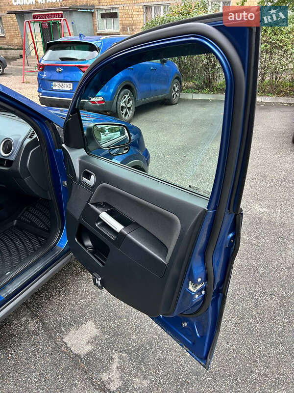 Хетчбек Ford Fusion 2008 в Києві фото 16 Хетчбек Ford Fusion 2008 в Києві