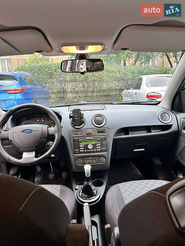 Хетчбек Ford Fusion 2008 в Києві фото 22 Хетчбек Ford Fusion 2008 в Києві