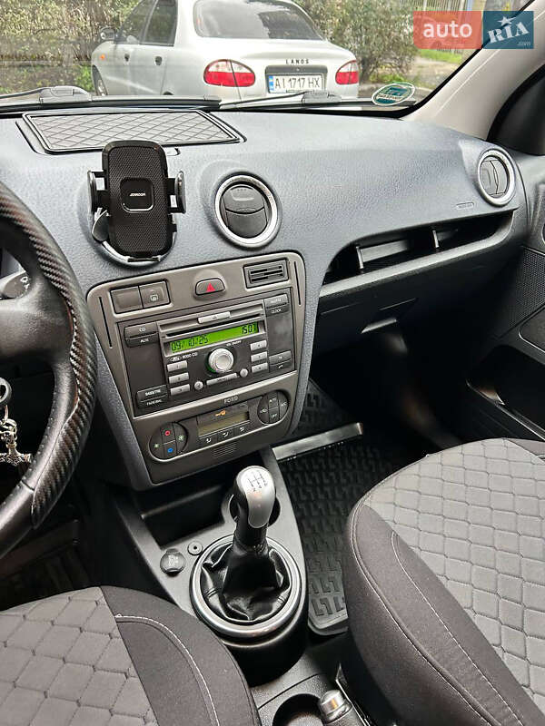 Хетчбек Ford Fusion 2008 в Києві фото 23 Хетчбек Ford Fusion 2008 в Києві