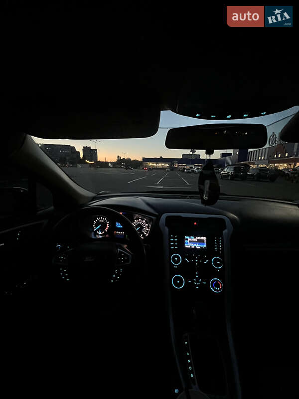 Седан Ford Fusion 2013 в Сумах