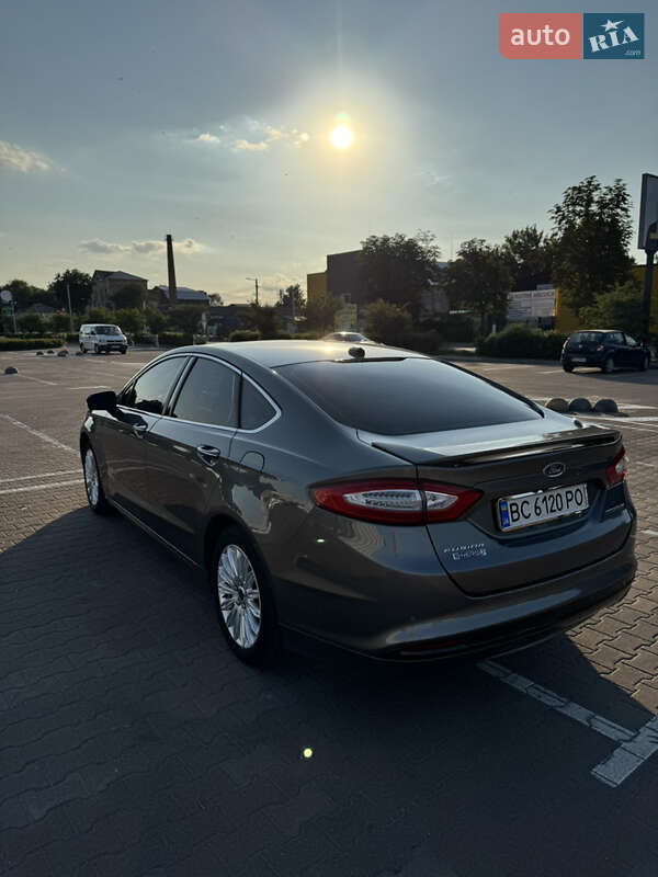 Седан Ford Fusion 2014 в Житомирі