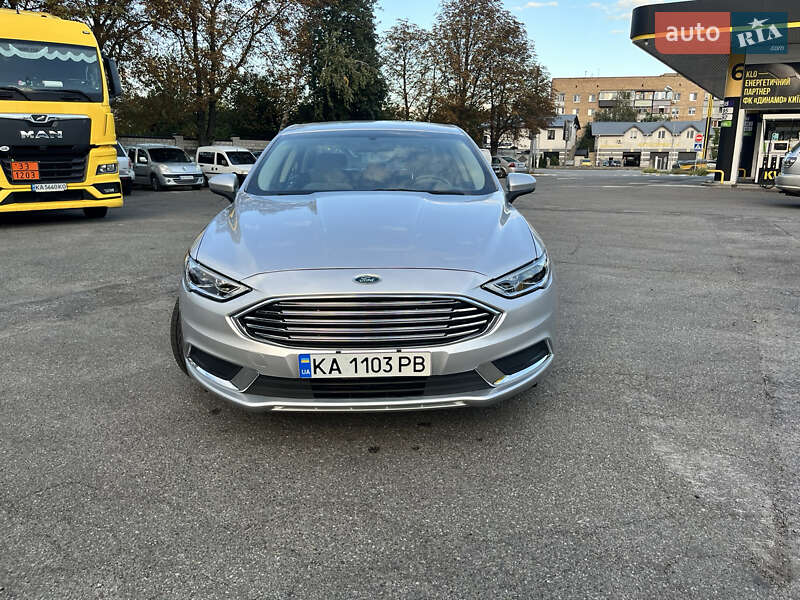 Седан Ford Fusion 2017 в Киеве