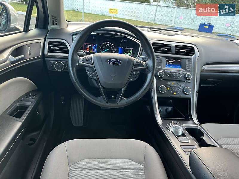 Седан Ford Fusion 2017 в Киеве