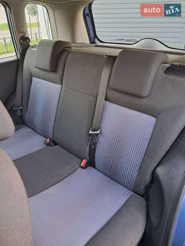 Хэтчбек Ford Fusion 2006 в Прилуках