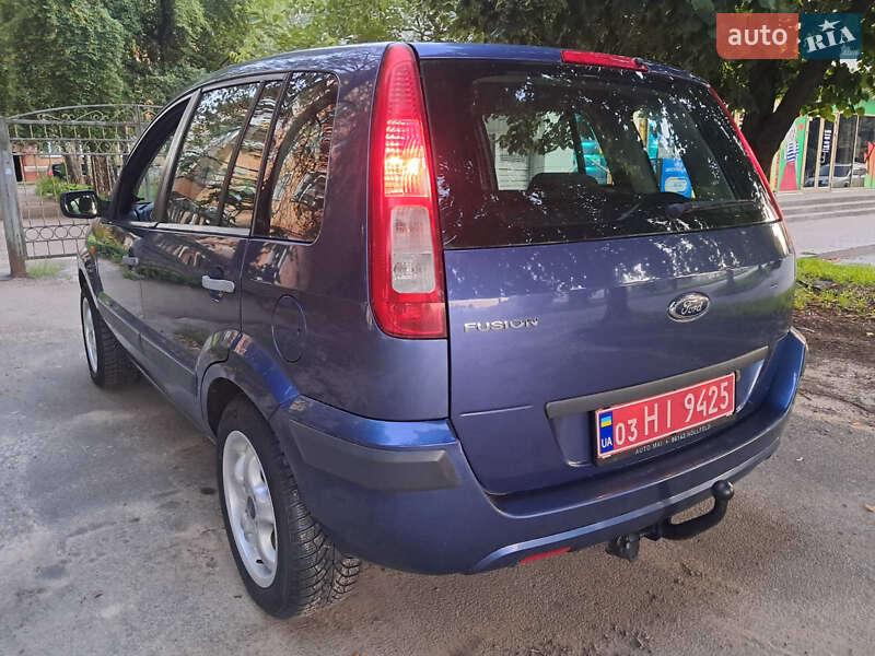 Хэтчбек Ford Fusion 2006 в Прилуках