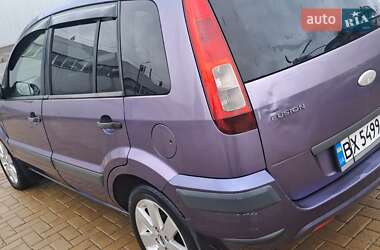 Хэтчбек Ford Fusion 2006 в 