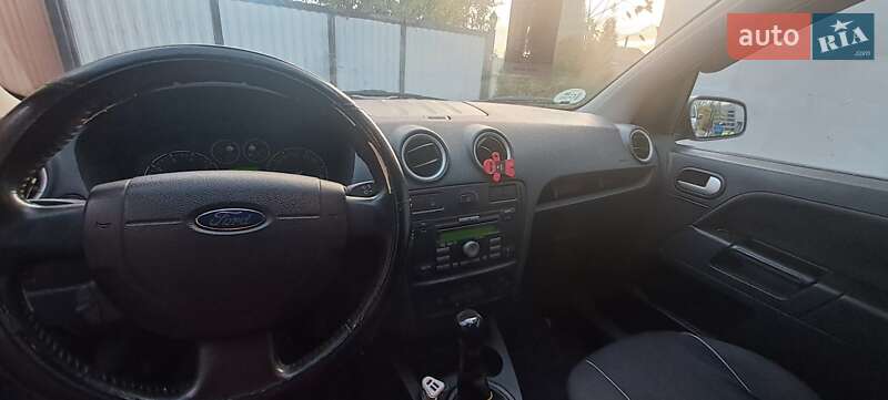 Хетчбек Ford Fusion 2006 в Хмельницькому фото 12 Хетчбек Ford Fusion 2006 в Хмельницькому