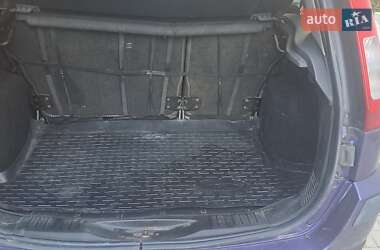 Хэтчбек Ford Fusion 2006 в 