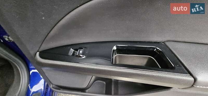 Седан Ford Fusion 2015 в Києві