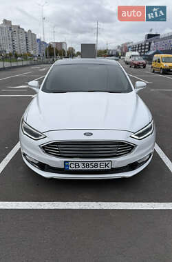 Седан Ford Fusion 2018 в 