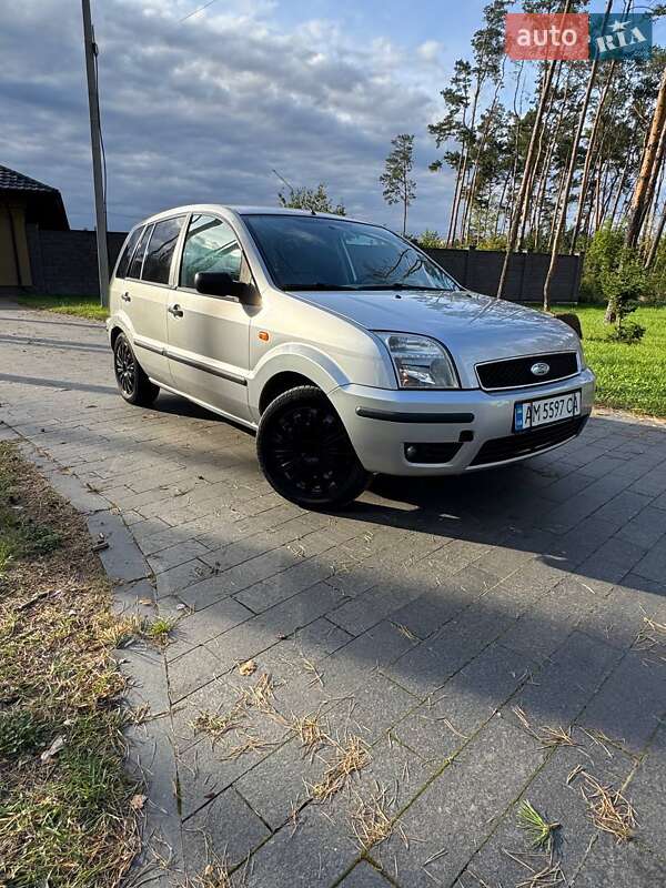 Хэтчбек Ford Fusion 2004 в Житомире фото 2 Хэтчбек Ford Fusion 2004 в Житомире