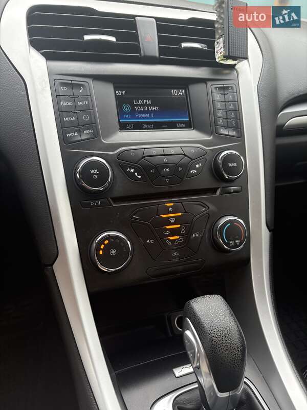 Седан Ford Fusion 2015 в Одессе
