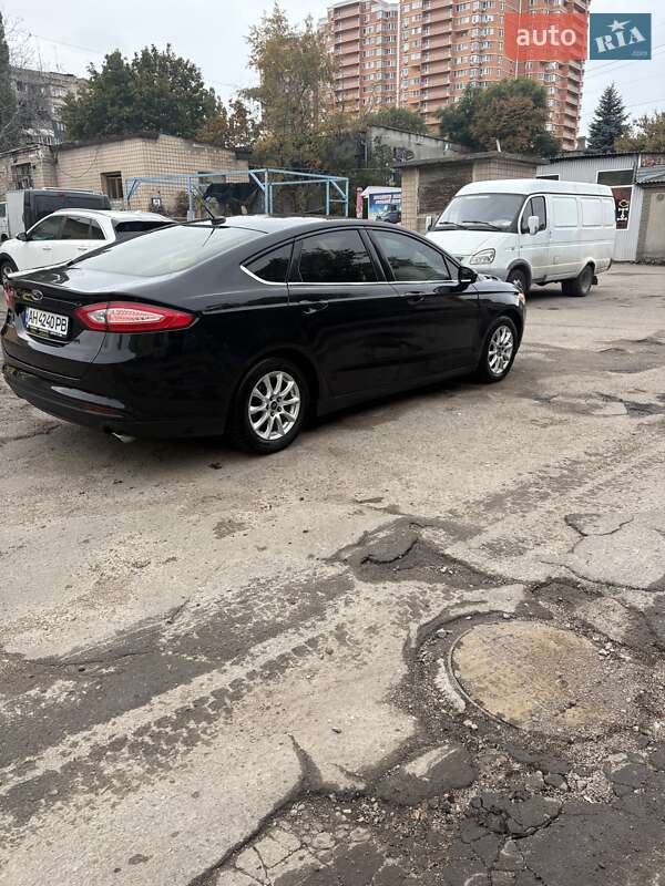 Седан Ford Fusion 2015 в Одессе