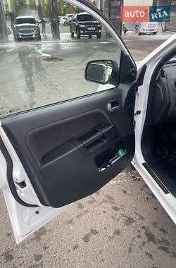 Хетчбек Ford Fusion 2011 в 