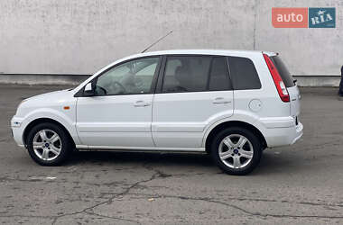 Хетчбек Ford Fusion 2011 в 