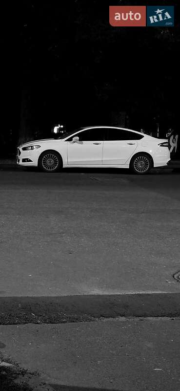 Седан Ford Fusion 2013 в Одессе