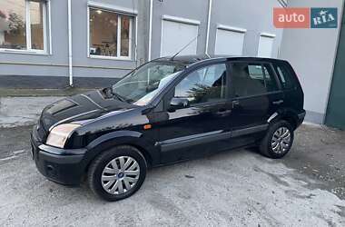 Хетчбек Ford Fusion 2008 в 
