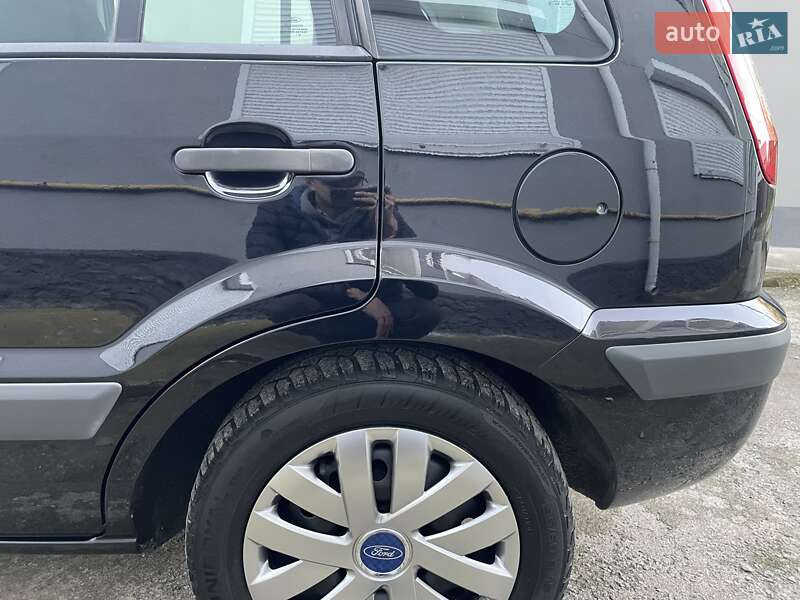 Хэтчбек Ford Fusion 2008 в Виннице