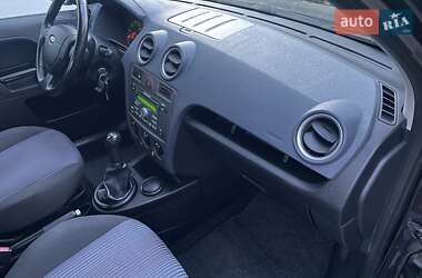 Хетчбек Ford Fusion 2008 в 