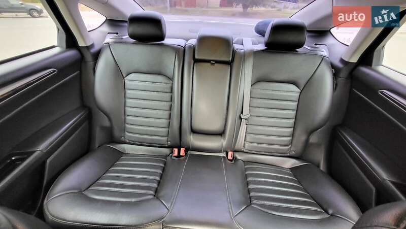 Седан Ford Fusion 2013 в Николаеве