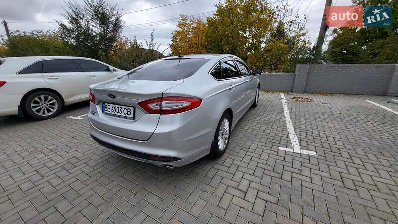 Седан Ford Fusion 2013 в Николаеве