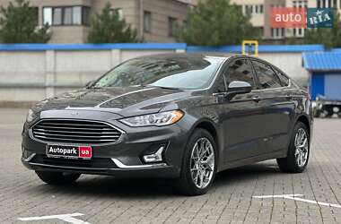 Ford Fusion 2019
