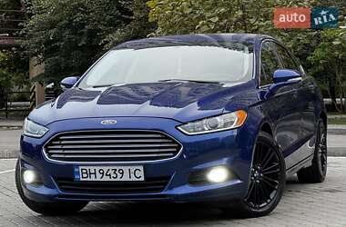 Седан Ford Fusion 2014 в  фото 2 Седан Ford Fusion 2014 в