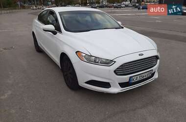 Седан Ford Fusion 2014 в 