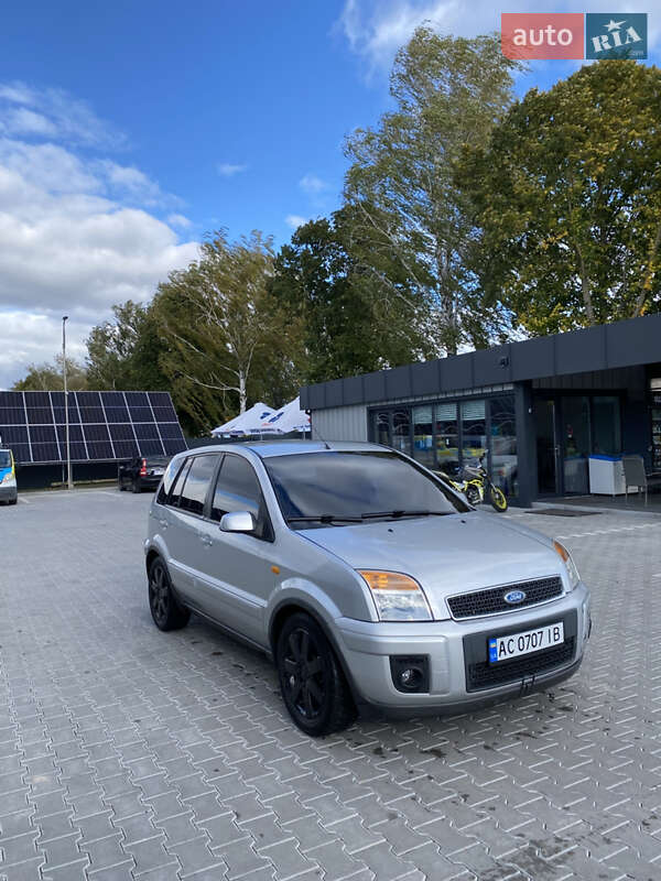 Хэтчбек Ford Fusion 2008 в Владимире фото 8 Хэтчбек Ford Fusion 2008 в Владимире