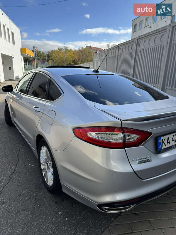 Седан Ford Fusion 2016 в Києві