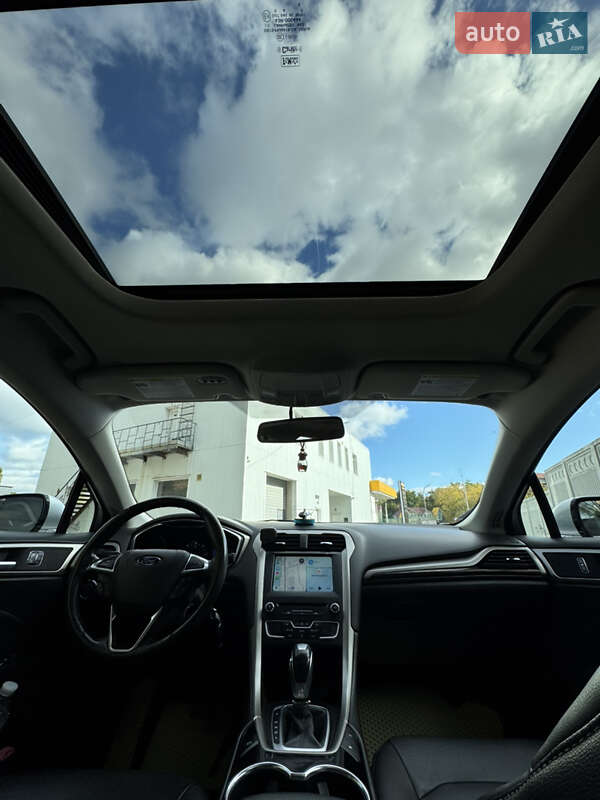 Седан Ford Fusion 2016 в Києві