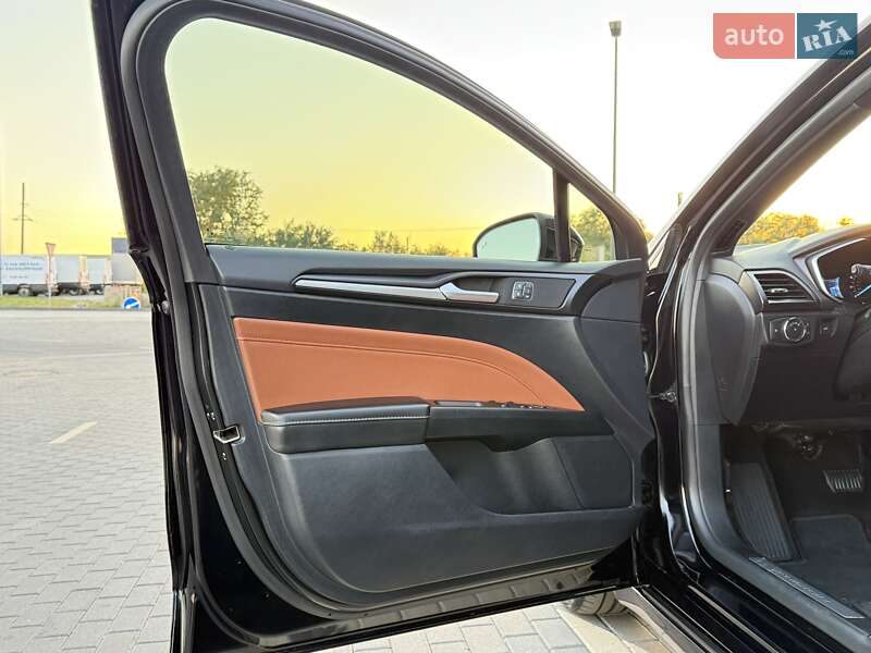 Седан Ford Fusion 2020 в Дніпрі