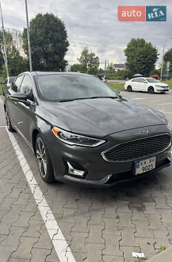 Седан Ford Fusion 2019 в Киеве