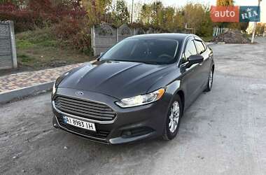 Седан Ford Fusion 2015 в Василькові