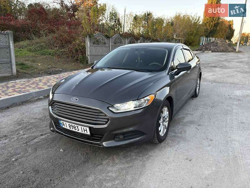 Седан Ford Fusion 2015 в Василькові