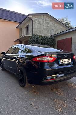 Седан Ford Fusion 2013 в Черновцах