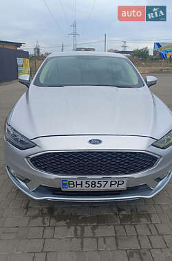 Ford Fusion 2017