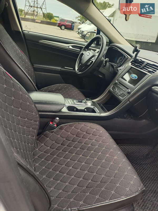 Седан Ford Fusion 2017 в Одессе